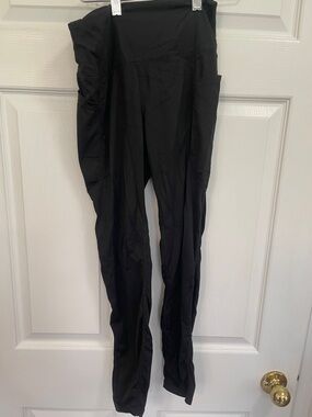 High-Waist Black Women's Leggings with Side Pockets. Size s-m